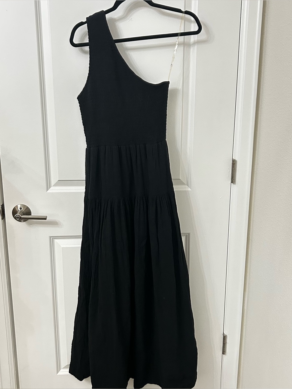 Elan Black One-Shoulder Maxi Dress NWOT Size Small